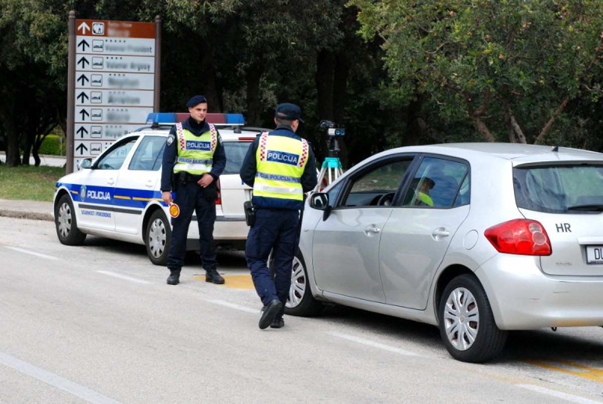 S dubrovačkim policajcima u 24-satnoj akciji nadzora brzine vozila