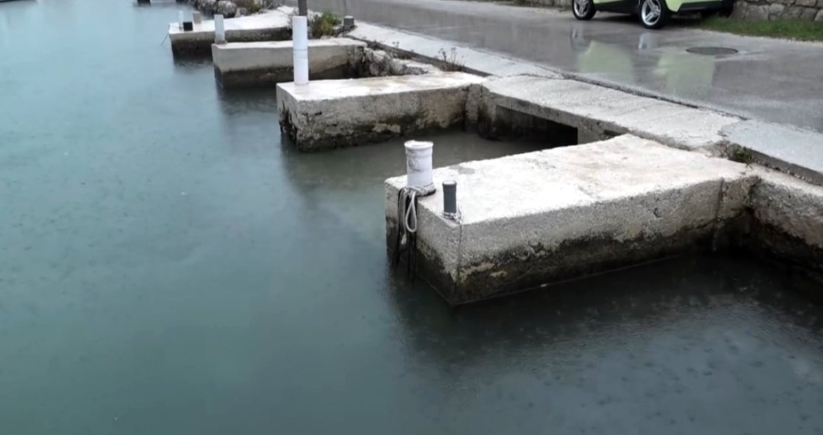 IZ GRADA KAŽU KAKO JE VLAHUŠIĆ IZDAO NEZAKONITI ZAKLJUČAK O POMORSKOM DOBRU ANTONIJI KNEŽEVIĆ
