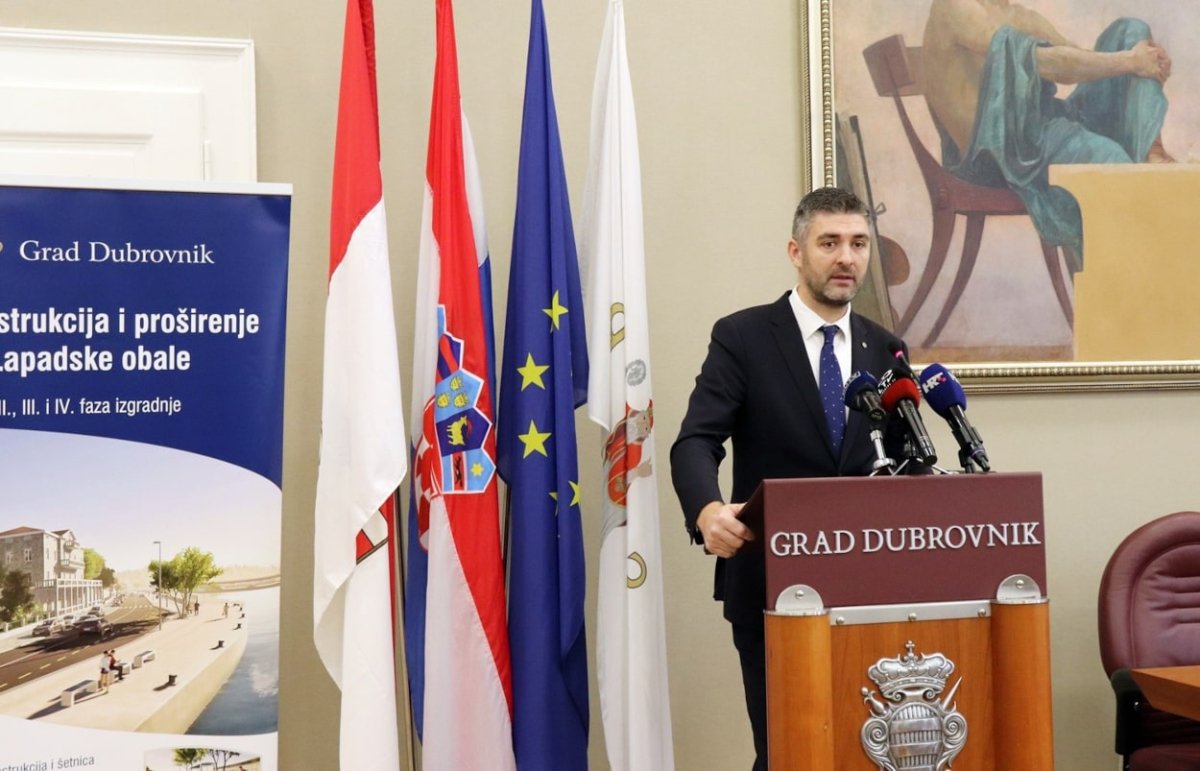 GRADONAČELNIK FRANKOVIĆ: LAPADSKA OBALA DOBIVA POTPUNO NOVU DIMNEZIJU, OTVARANJE PROMETA U SIJEČNJU