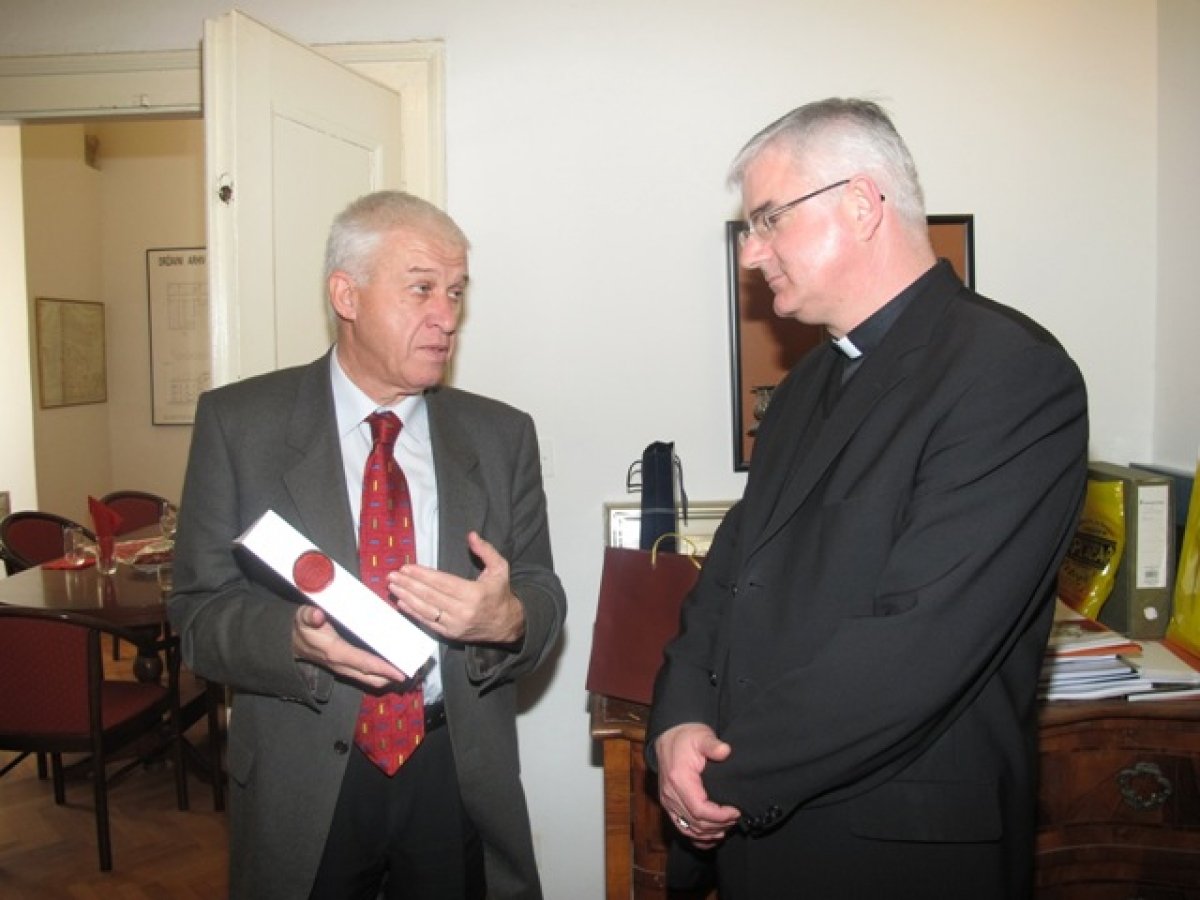 Preminuo dugogodišnji ravnatelj Državnog arhiva u Dubrovniku Ivo Venier