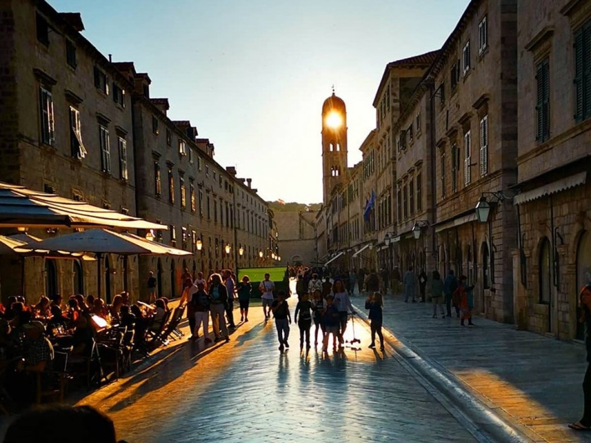 U Dubrovniku sezona ipak protiče dobro,‭ ‬dva milijuna noćenja ostvarena sedam dana ranije nego lani
