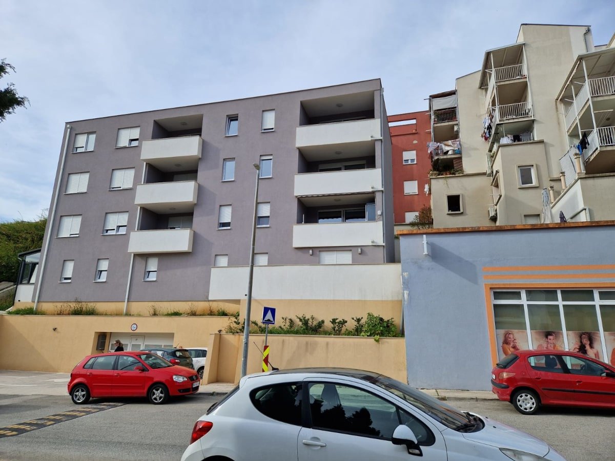 POLICIJA PODNIJELA KAZNENE PRIJAVE ZBOG OPASNIH GRAĐEVINSKIH RADOVA U NOVOJ MOKOŠICI