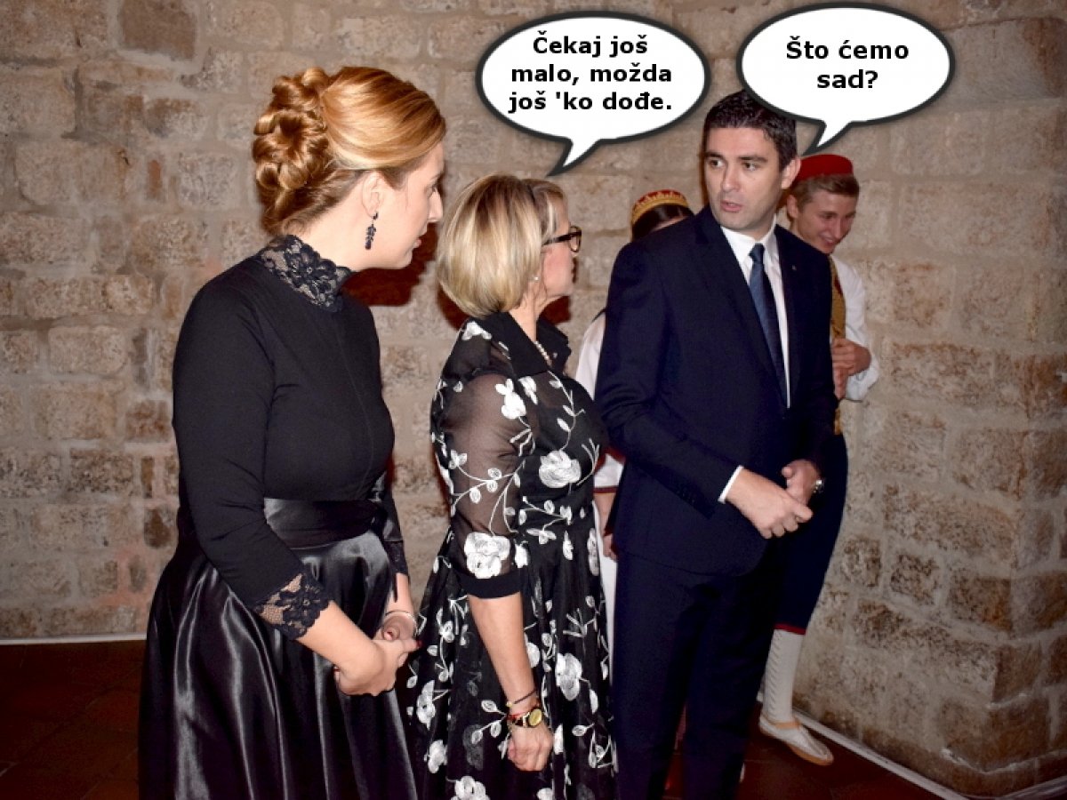 Defile bez glavnih manekena