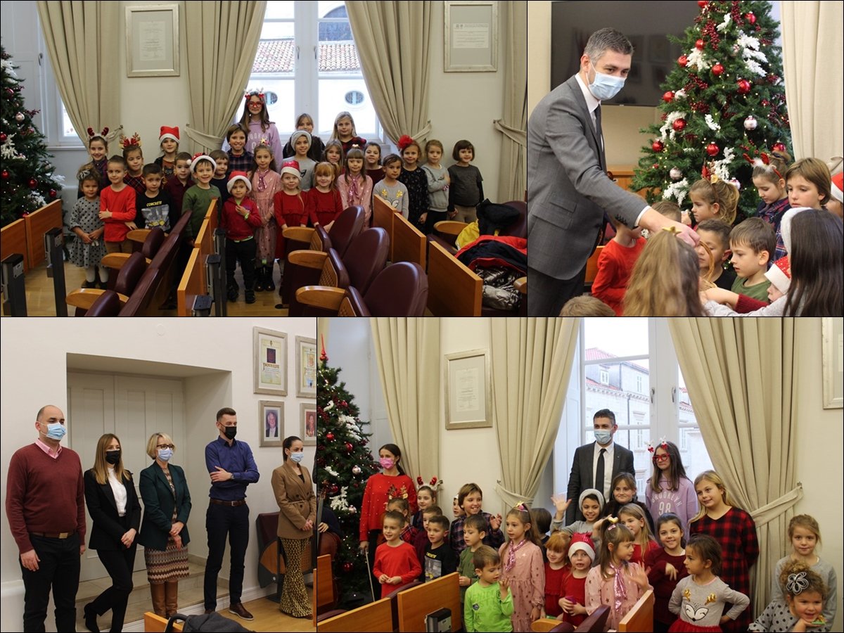 FOTO / Kolenda malih kolendara i u dubrovačkoj gradskoj vijećnici