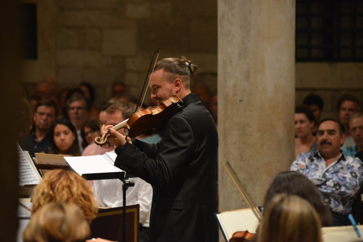 Orlando Furioso: Vivaldijeva Četiri godišnja doba s DSO-om i Sinkovskim
