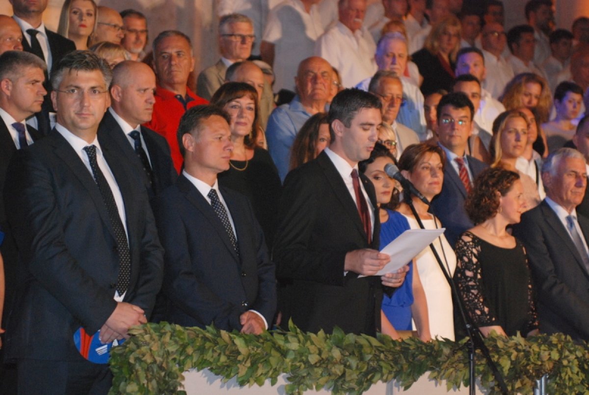 Pet kulturnih vijeća potez je kojeg ne treba kuditi, osim ako se ne želi ostati u učmalosti