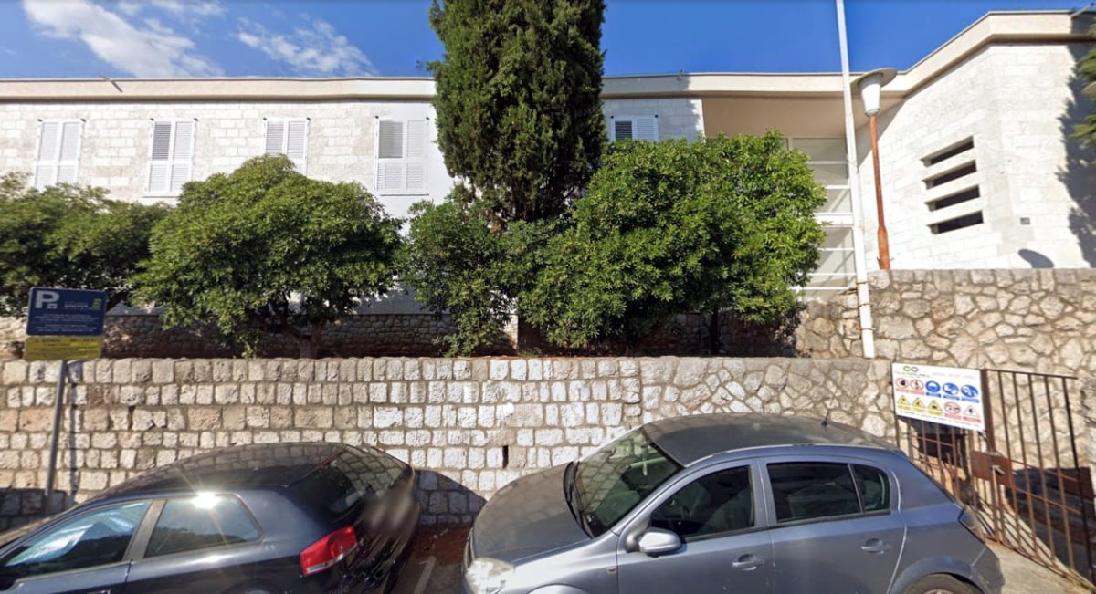 UPRAVNI POSLOVI PU I PROMETNA POLICIJA SELE U ULICU ANDRIJE HEBRANGA