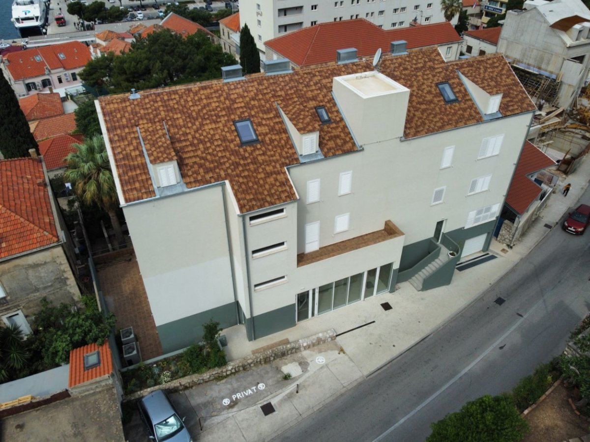 KNEŽEVIĆ IZNIJELA IDEJU O PRENAMIJENI DOMA ZA UMIROVLJENIKE U GRUŽU, GRADONAČELNIK SMATRA DA DOM ISPUNJAVA TE DA ĆE I DALJE ISPUNJAVATI SVRHU