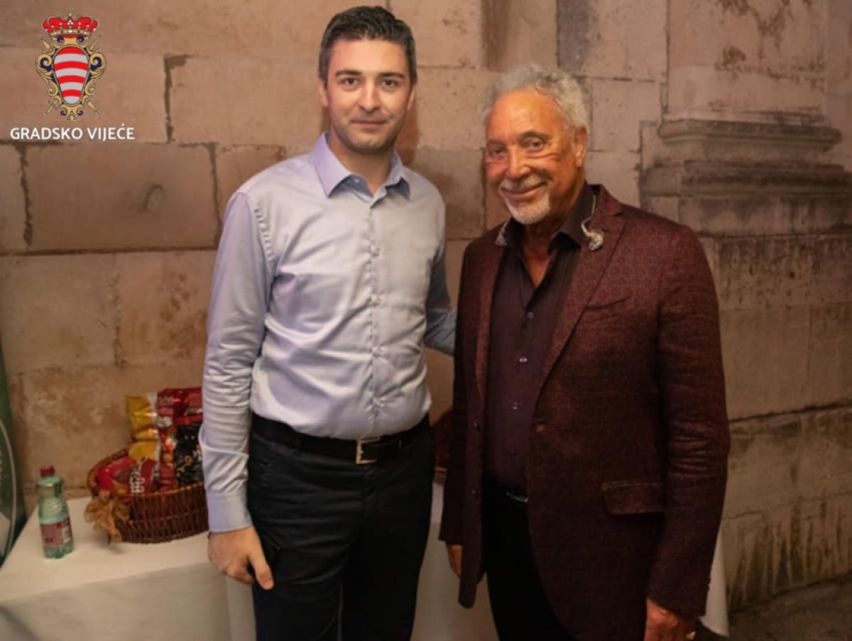 Franković: Zamislite da raspišete javnu nabavu za Toma Jonesa...