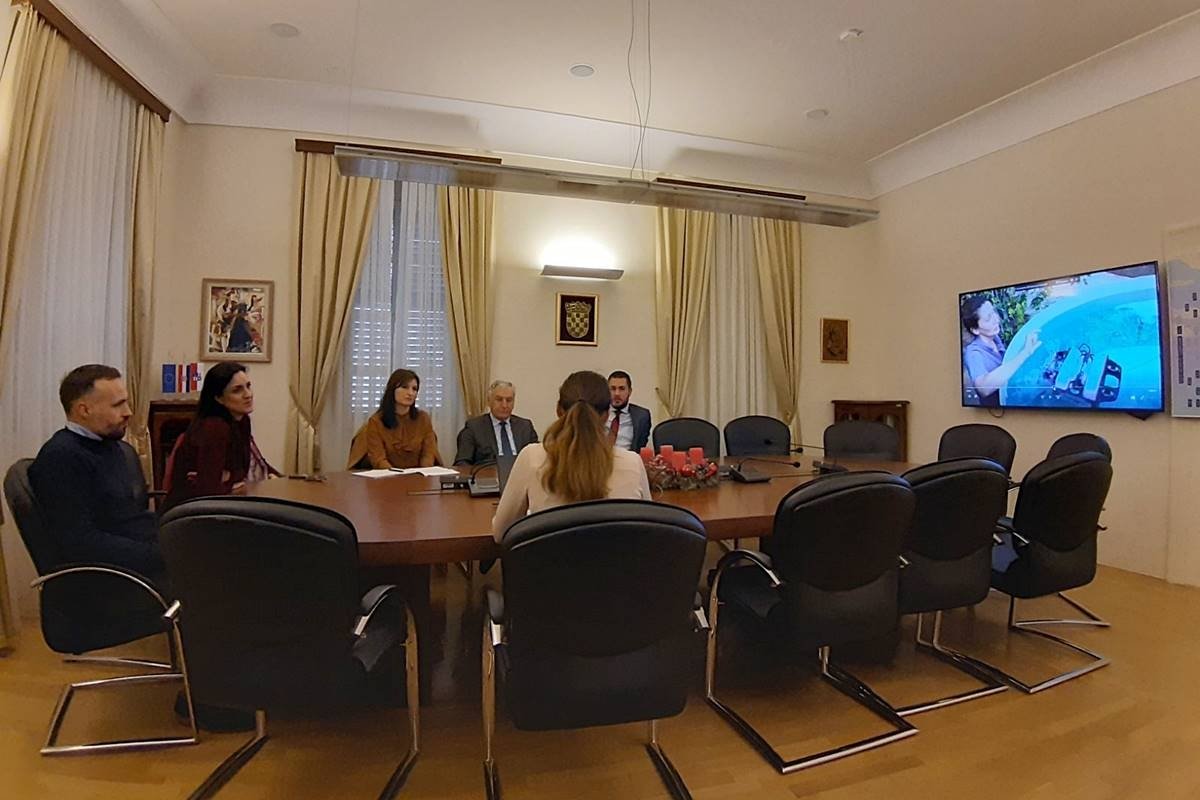 Projekt čišćenja otpada iz mora autonomnim robotima