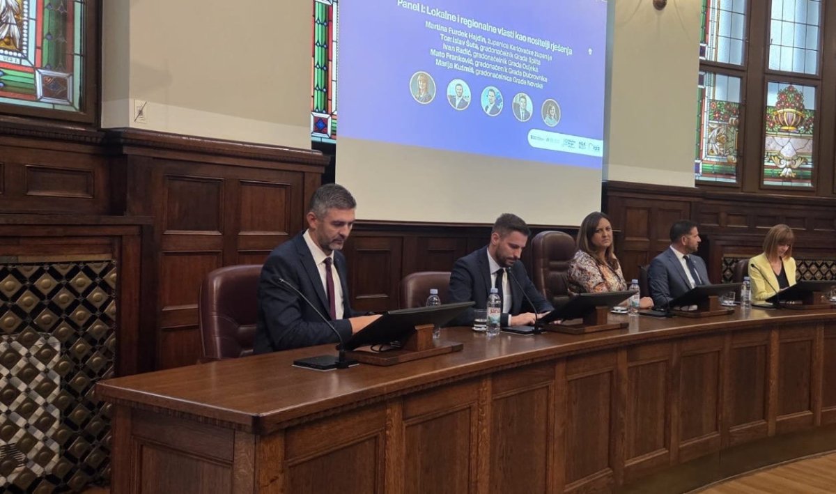FRANKOVIĆ NA KONFERENCIJI O PRIUŠTIVOM STANOVANJU: NAŠA BUDUĆNOST O TOME OVISI