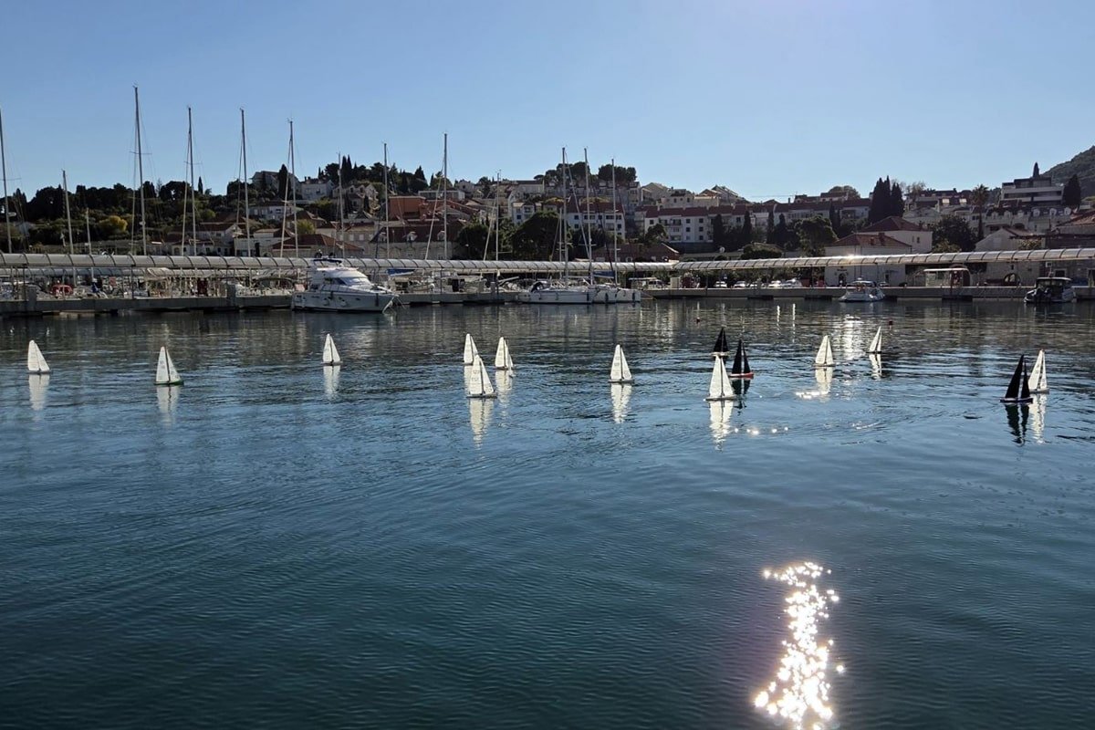 PRVENSTVO HRVATSKE RADIO UPRAVLJIVIH JEDRILICA; DRUGO MJESTO ORSANOVCU EDIJU BOBIĆU, A ORSANOV KADET MARINO JOZOVIĆ PRVAK