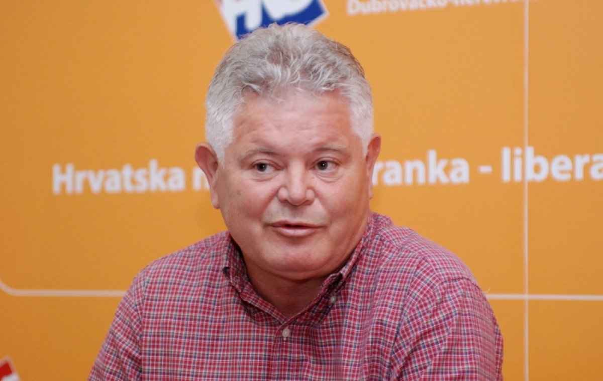Vlahušić: Dubrovnik ne zaslužuje gradonačelnika koji je samo rušio, oženio se na državni račun i ima završenu osnovnu školu