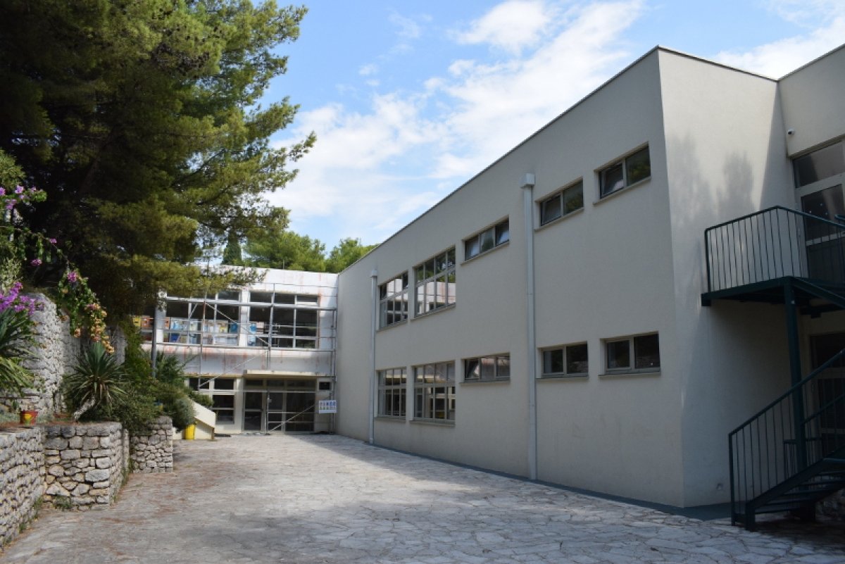 Mirjani Kaznačić ističe mandat; raspisan natječaj za ravnatelja/icu Osnovne škole Lapad