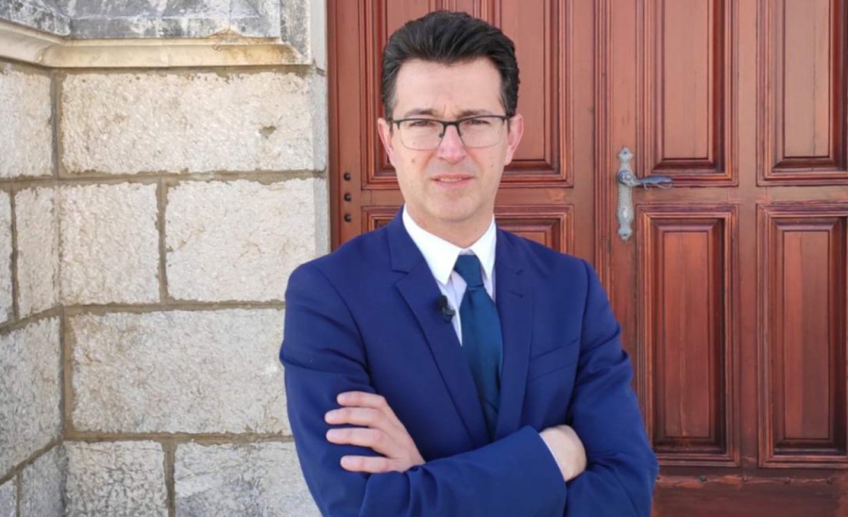 KAKAV BUDALAŠ! VIJEĆNIK MOSTA ANTUN BAŠIĆ KOMPENZIRAO BI OPĆINI RAVNO ZATVARANJE KAMENOLOMA KOJI UGROŽAVA OMBLU