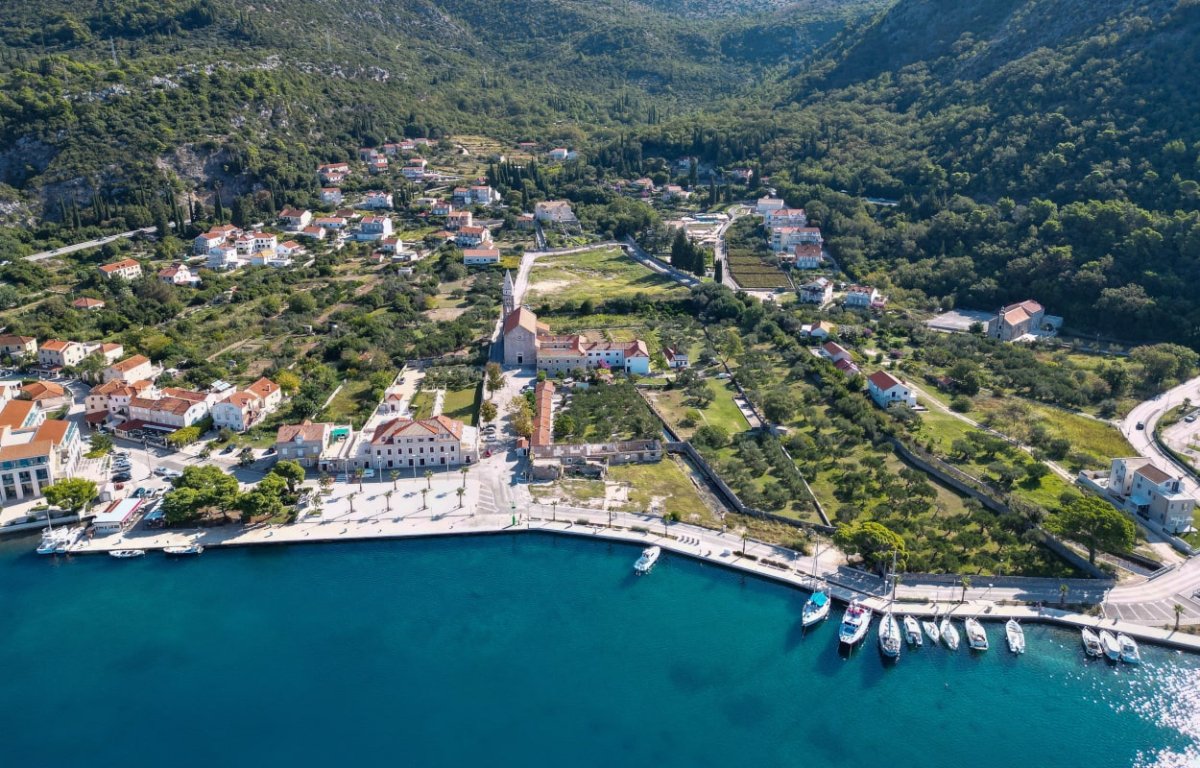 KONAVLE VODE MEĐU VEĆIMA, A PRIMORCI U LISTOPADU VIŠE NEGO UDUPLALI BROJ TURISTA