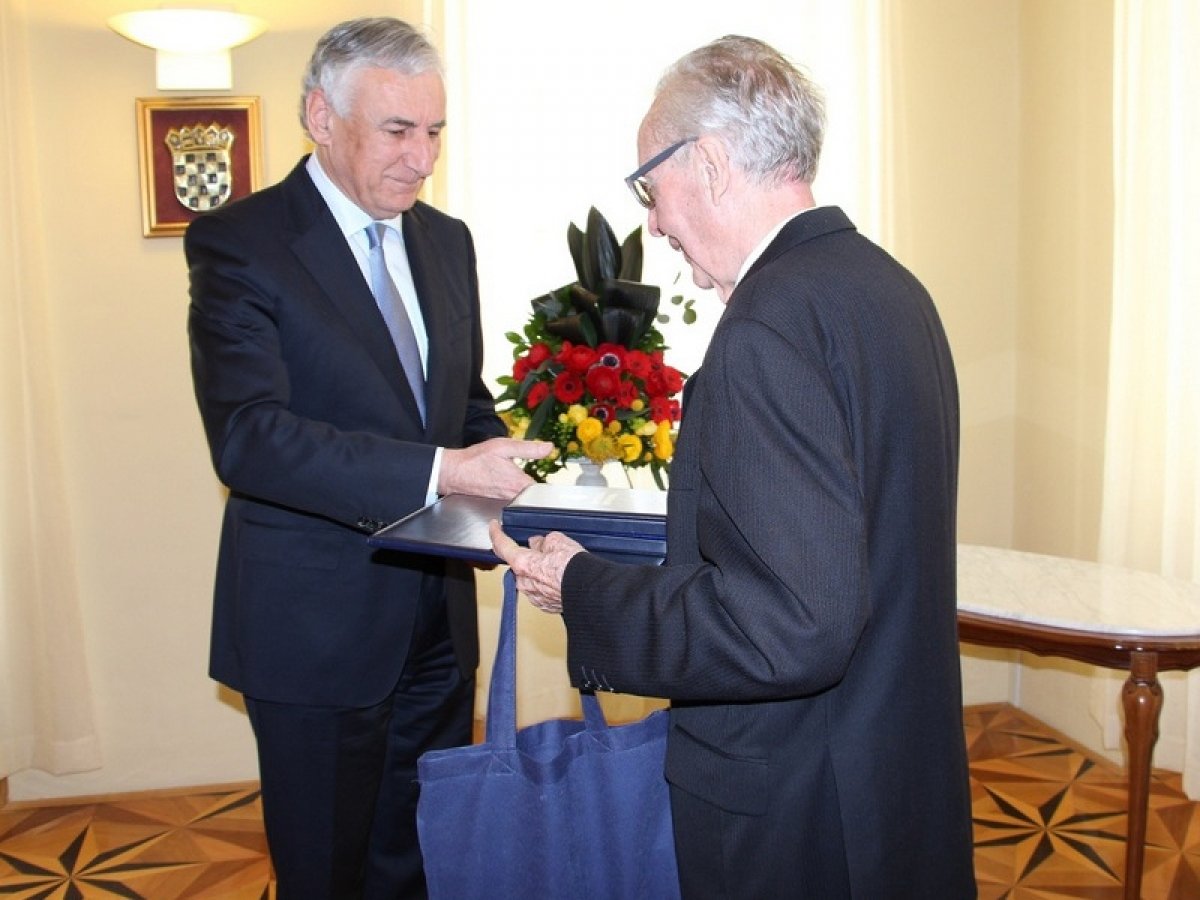 Župan Dobroslavić uručio odlikovanje profesoru Richardu Wisseru