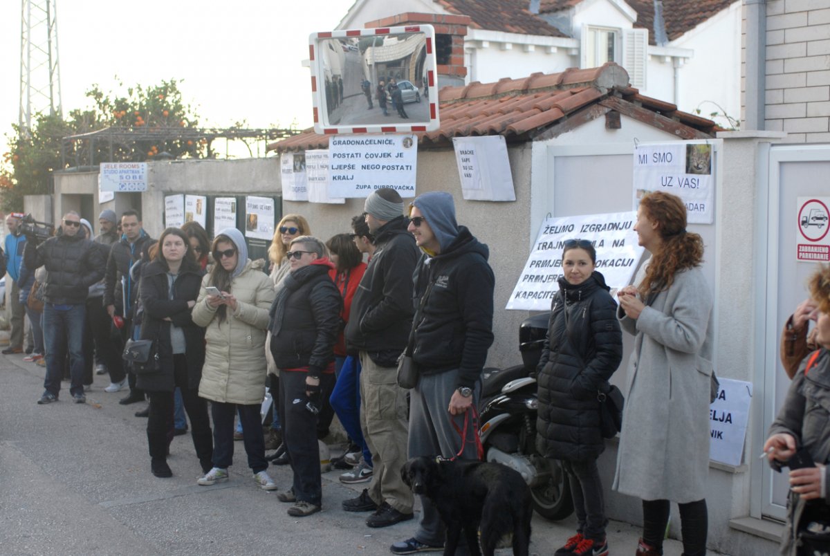 Vlahušić se prisjetio prosvjeda ispred njegove kuće prije sedam godina i danas pita: Što će nam uopće azil za 350 životinja?