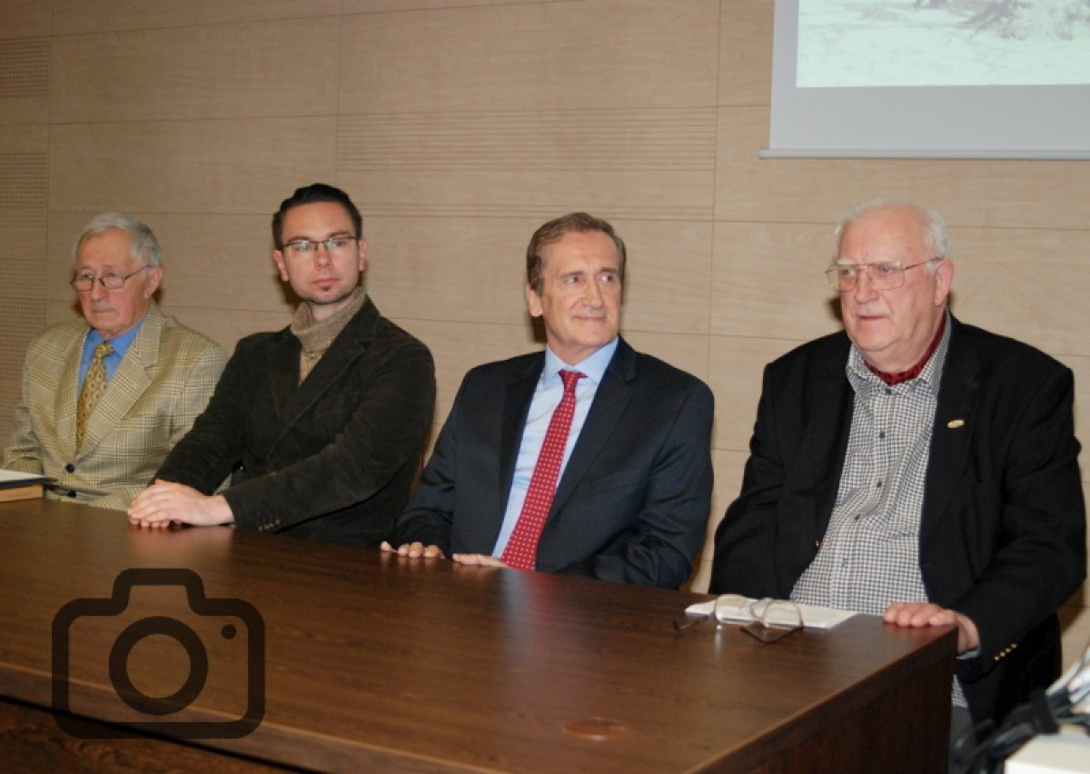 Predstavljena knjiga "Atlas" Lukše Lucianovića