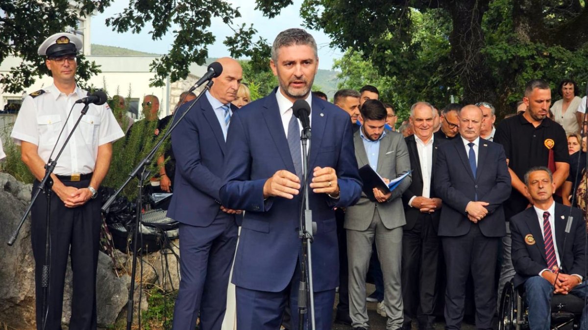 SDP TRAŽI DA DORH I POLICIJA REAGIRAJU ZBOG FRANKOVIĆEVA „ZA DOM SPREMNI”, EVO ŠTO IM JE ON ODGOVORIO