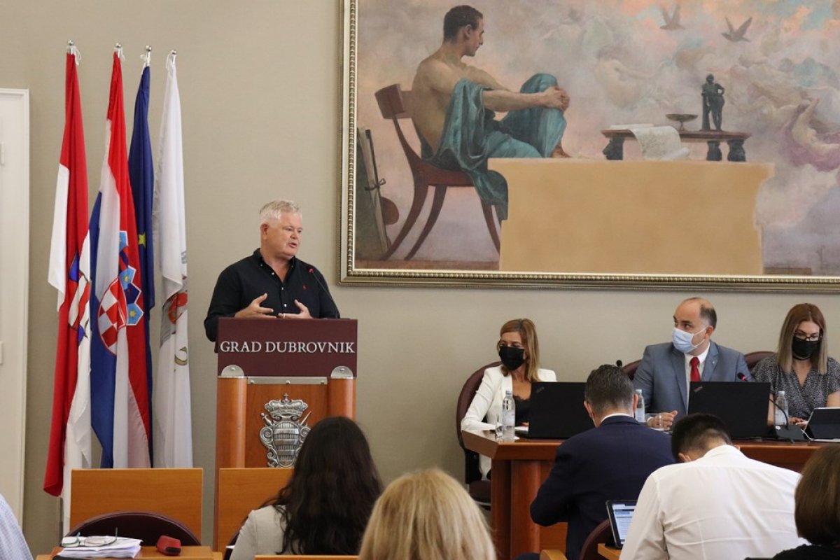 Vlahušić i Potrebica zakopali ratne sjekire; međusobno se i pohvalili