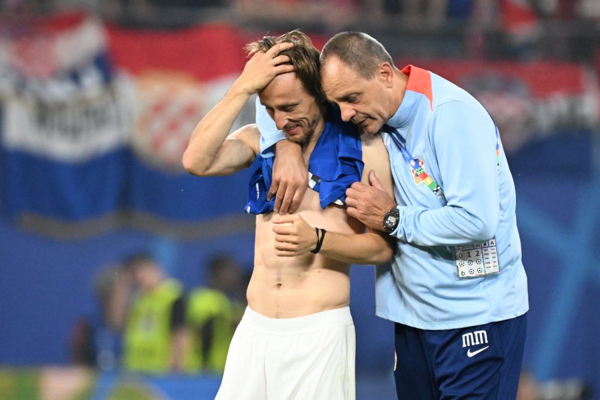 ŠTO SE SVE TREBA POKLOPITI DA HRVATSKA PROĐE DALJE NA EURU