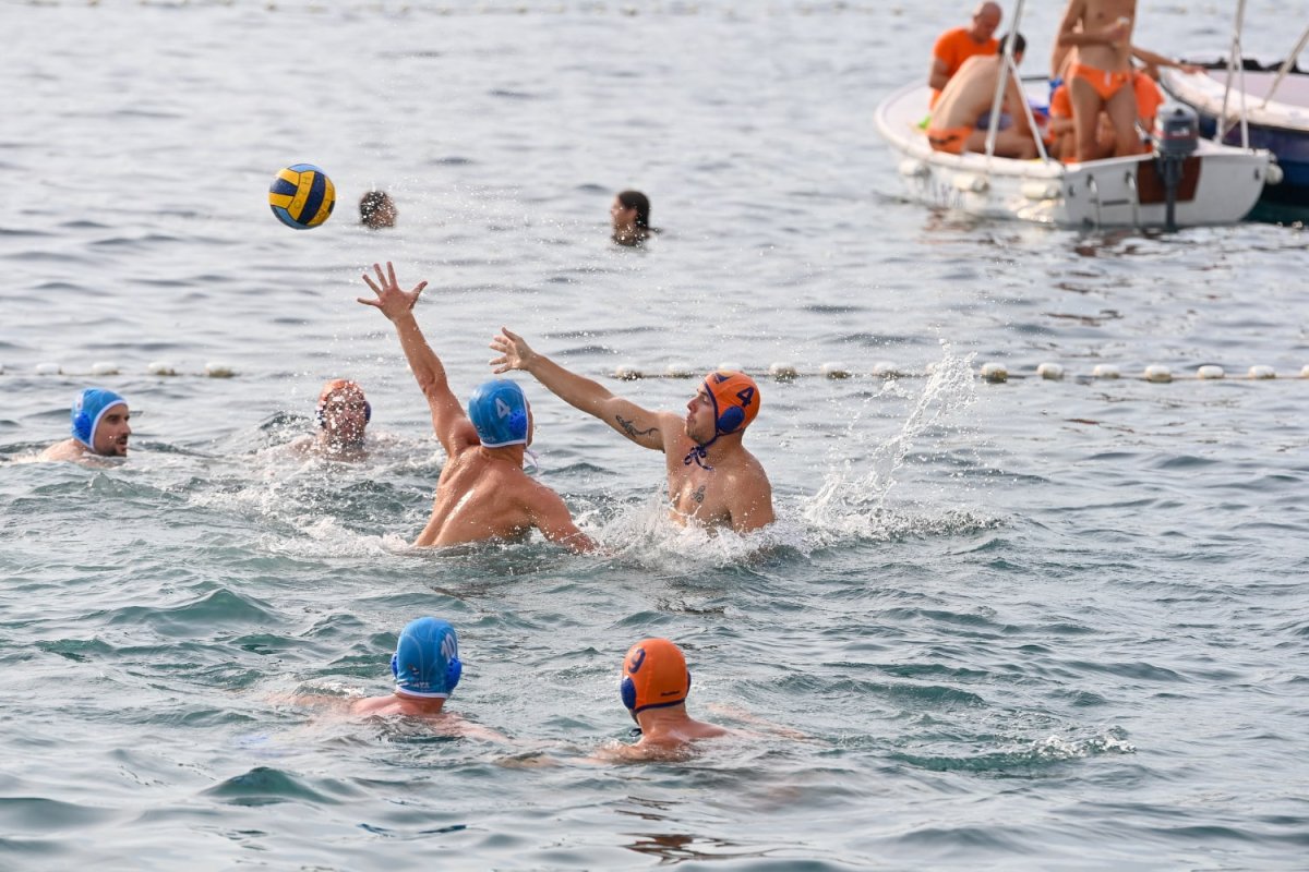 NA DUBROVAČKIM PLAŽAMA SVE SE MANJE IGRA VATERPOLO, EVO ŠTO JE PREDLOŽIO MARKO POTREBICA