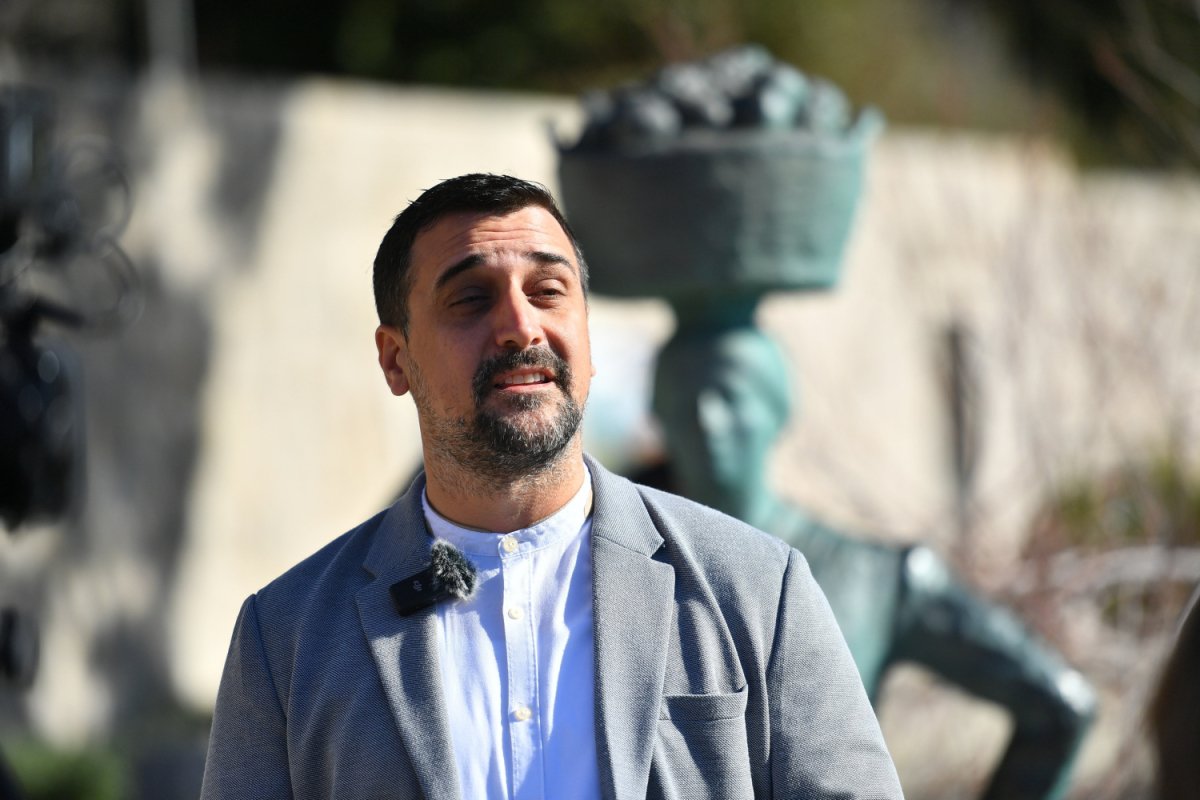 MILOSLAVIĆ: FORMIRAMO PROMETNO REDARSTVO, VJEROJATNA JE I NAPLATA PARKINGA