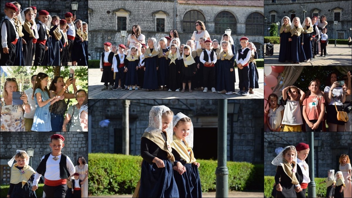 Foto / DJEČICA IZ „MALE KUĆE” U NOŠNJAMA NASTUPILA U ACI MARINI U RIJECI DUBROVAČKOJ