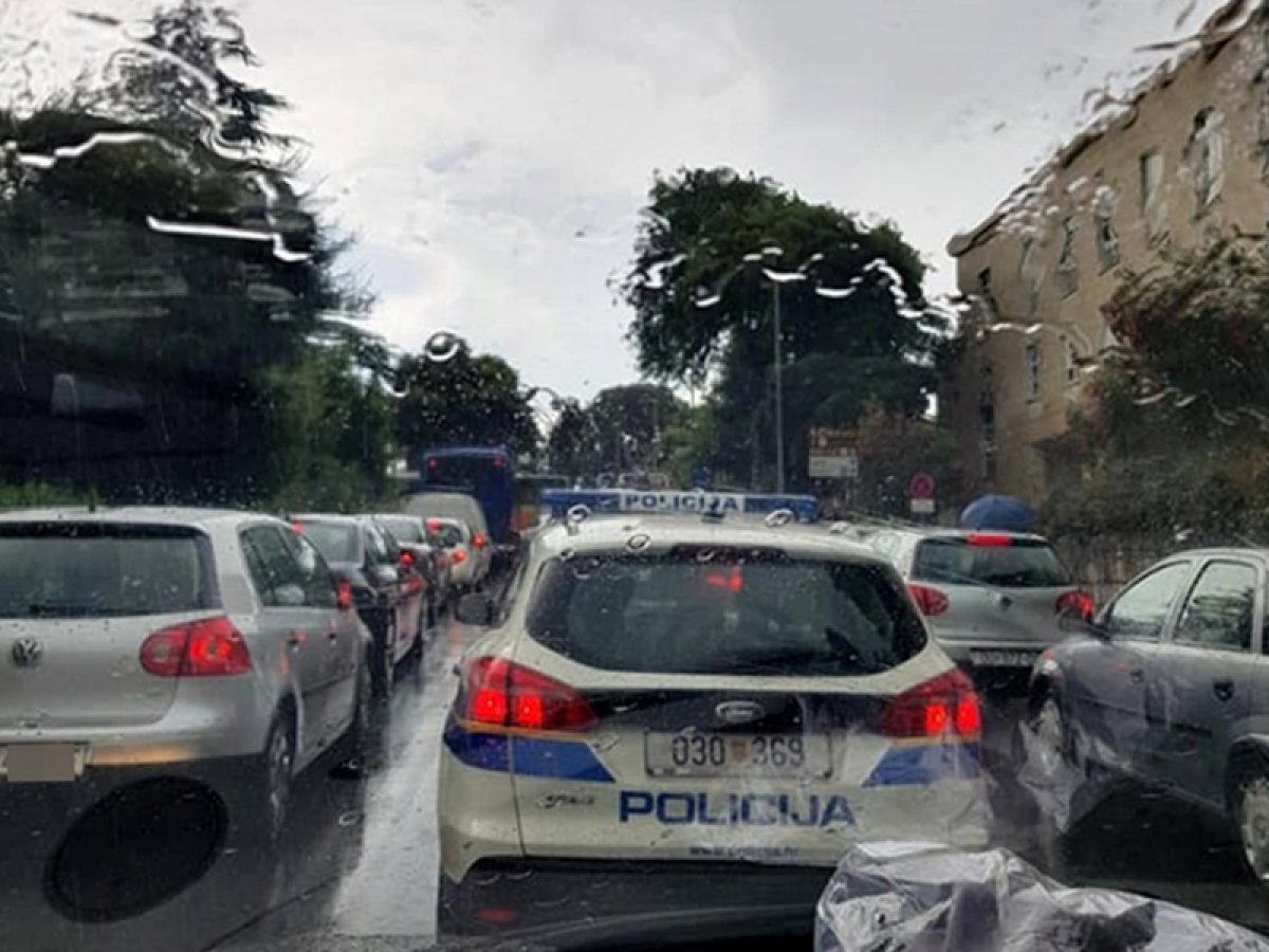 Pomirite se s gužvama, živite u turističkom gradu, a rješenje se ne može stvoriti preko noći