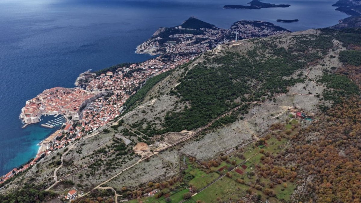 ZAVRŠENI RADOVI NA CESTI DO TVRĐAVE IMPERIAL