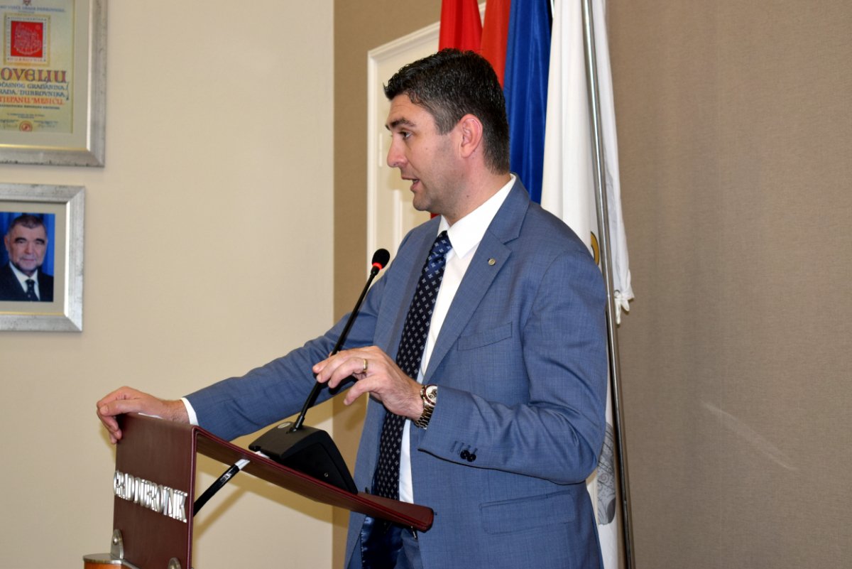 Grad Dubrovnik se počeo financijski oporavljati, kazao je gradonačelnik Franković