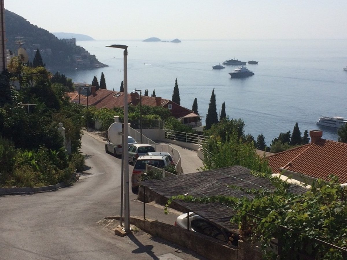 Grad Dubrovnik: Građani, evo kako prijaviti komunalne nedostatke