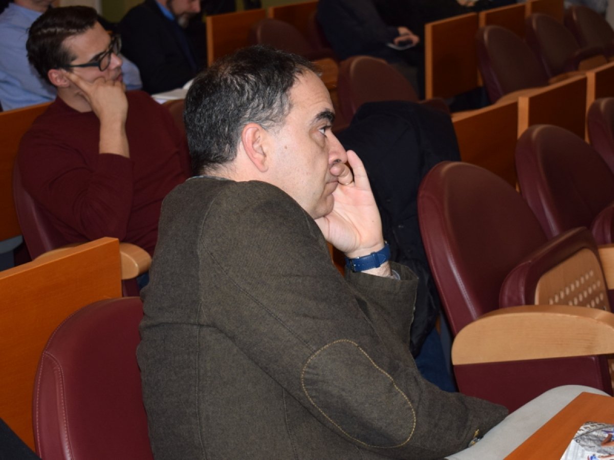 Poslovni partner ili oporba? Što se za Nikolića od danas mijenja u Vijećnici…