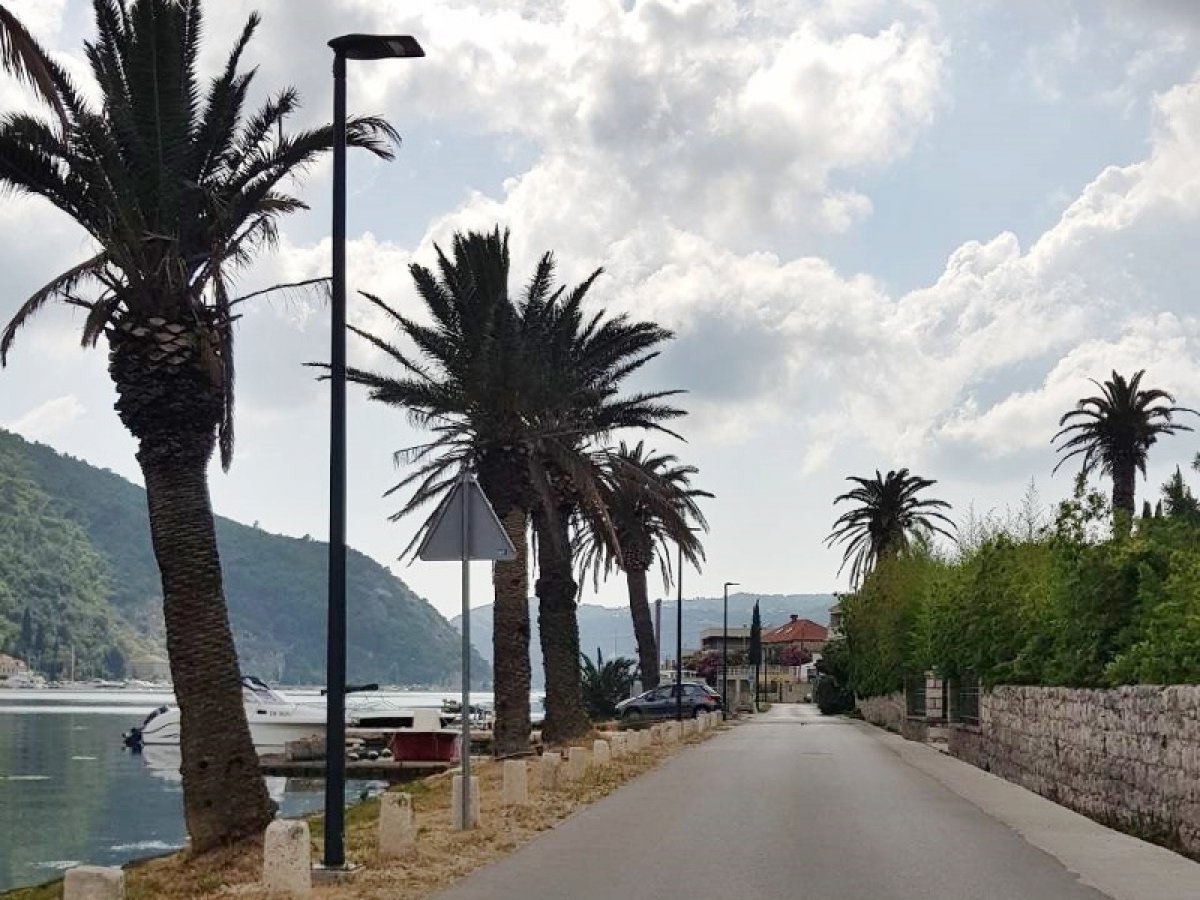 U Rožatu 61 novi stup javne rasvjete