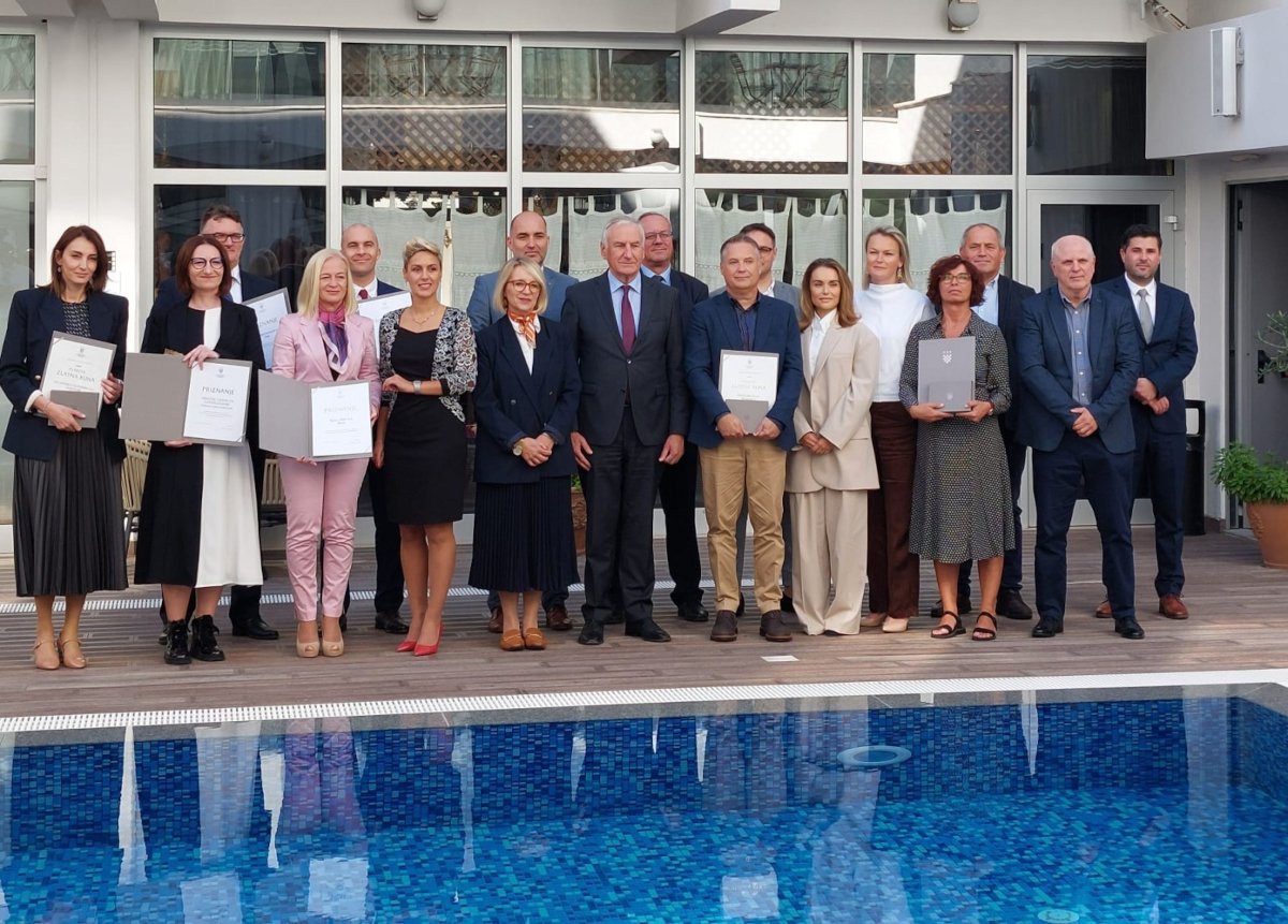 HGK ŽK DUBROVNIK: Dodijeljene plakete „Zlatna kuna” najuspješnijim poduzećima