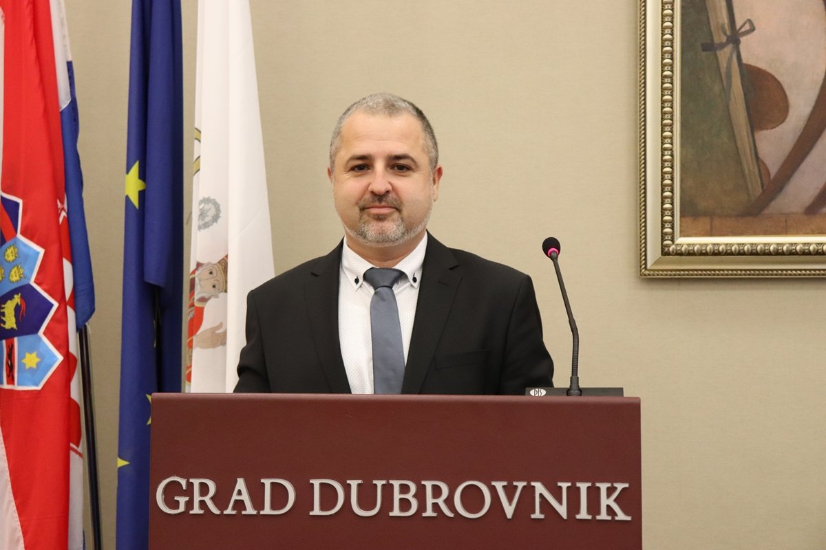 Pero Brbora (DDS): Pomalo žalostan početak vijećničke dužnosti