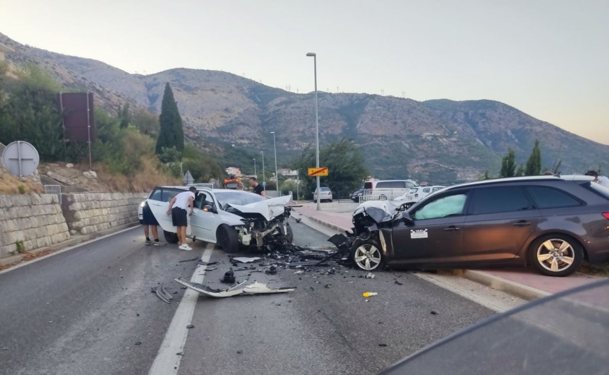 NESREĆU U KOJOJ JE POGINULA VOZAČICA U ŽUPI SKRIVIO VOZAČ S KOSOVA
