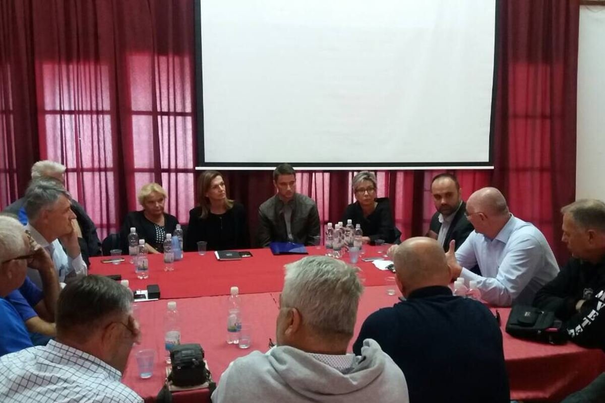 Metković: Okrugli stol na temu rješavanja braniteljske problematike