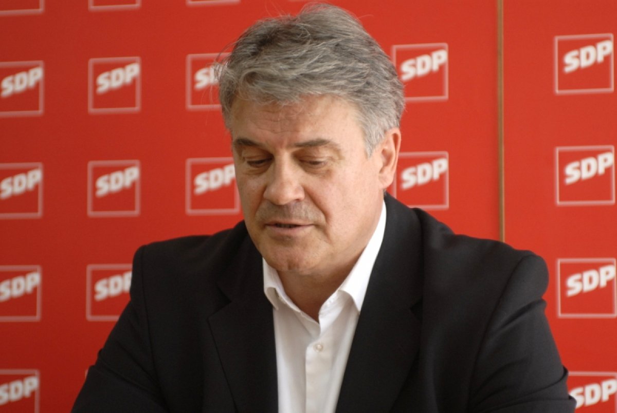 Penić o obuhvatu golfa na Srđu