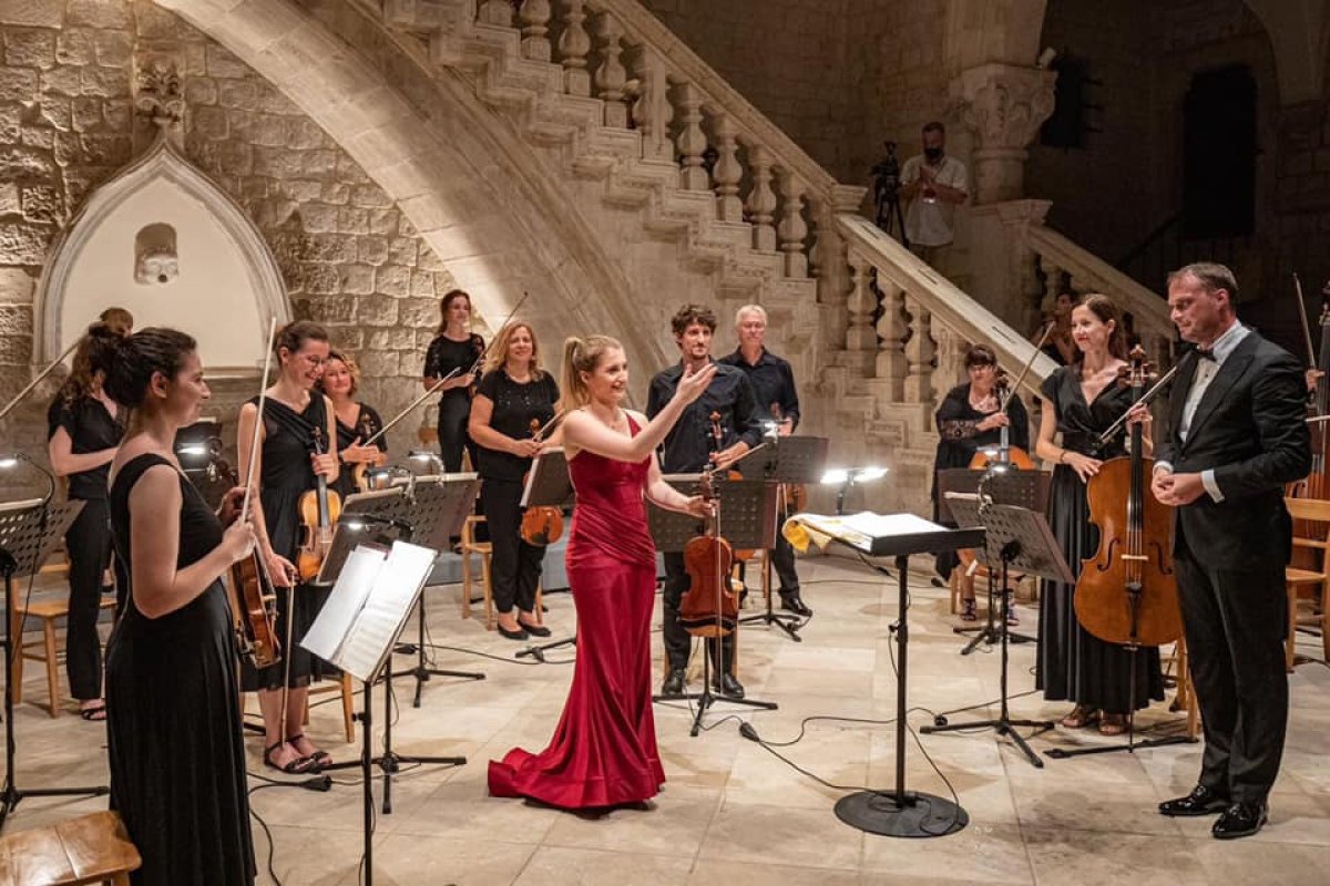 OTVARANJE KONCERTNE SEZONE U KNEŽEVU DVORU