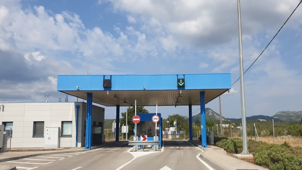 ŠTO ĆE BITI S GRANIČNIM PRIJELAZOM IMOTICA – DUŽI