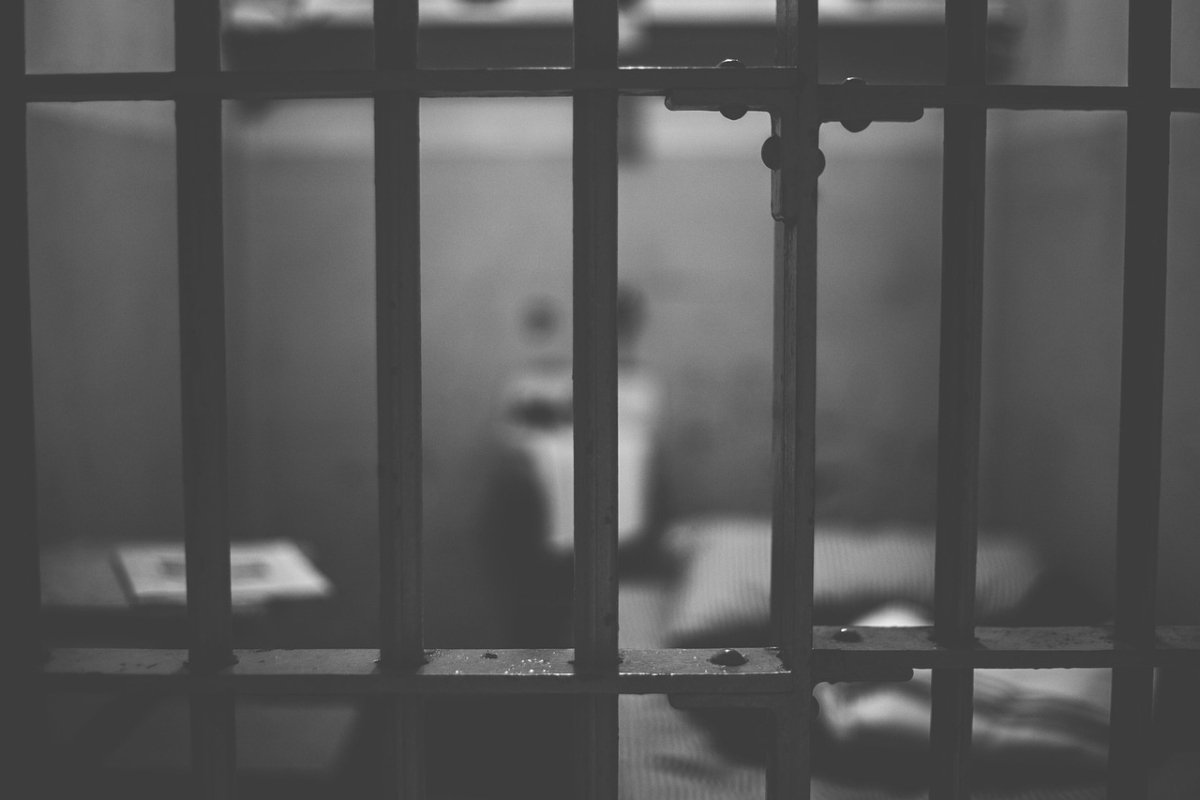 DOK LEŽI U ISTRAŽNOM ZATVORU ZBOG DRUGOG DJELA, POLICIJA MU PRIKUPILA DOKAZE I DA JE PREVOZIO IMIGIRANTE