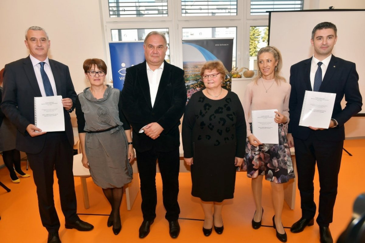 Potpisan ugovor o dodjeli 14 milijuna kuna za unaprjeđenje rada dječjih vrtića