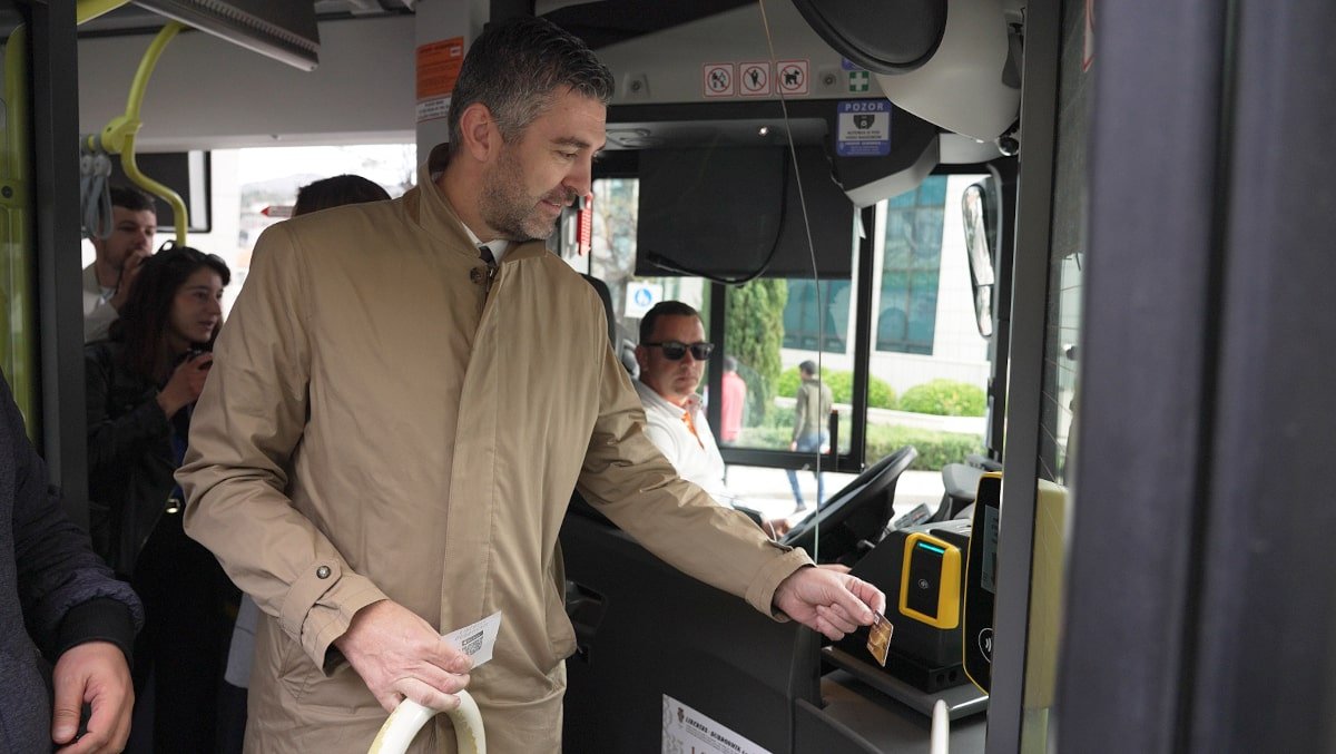 U SVIM AUTOBUSIMA LIBERTASA OMOGUĆENO KARTIČNO PLAĆANJE