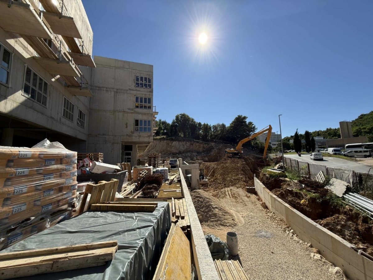 GRAD DUBROVNIK ZADUŽIT ĆE SE 18 MILIJUNA EURA ZA DOVRŠETAK DOMA UMIROVLJENIKA