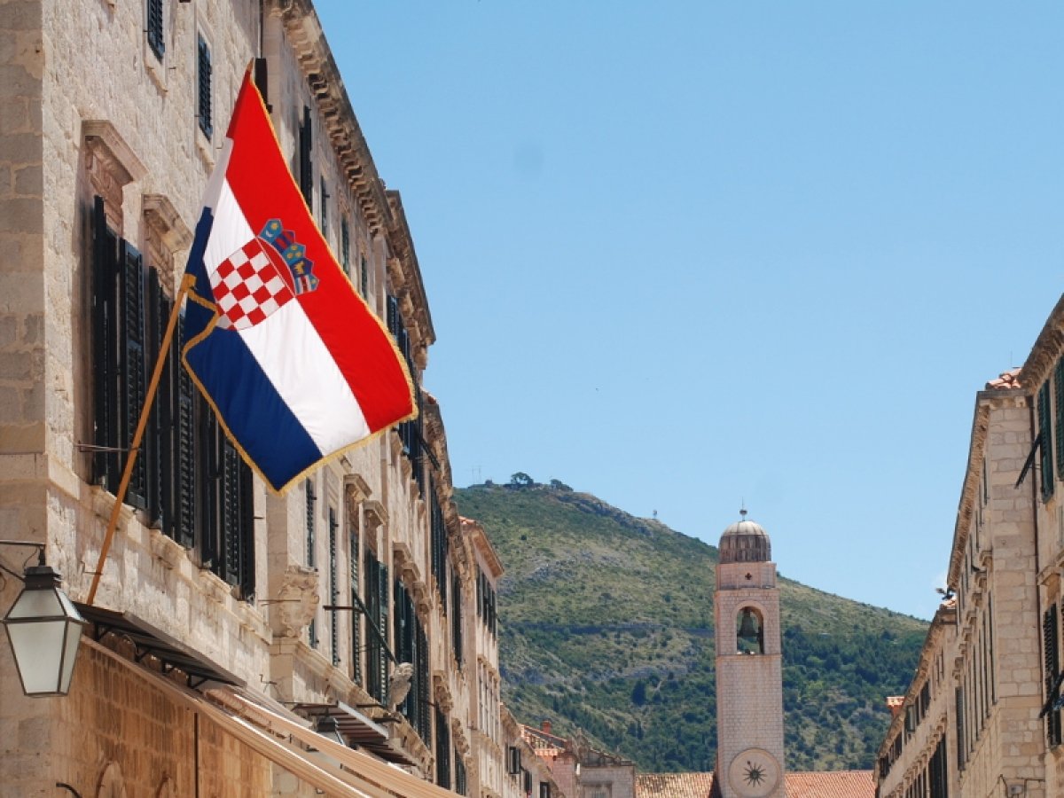 Sve dok su nenormalne stvari normalne, ovo nije i neće biti zemlja za djecu normalnih ljudi