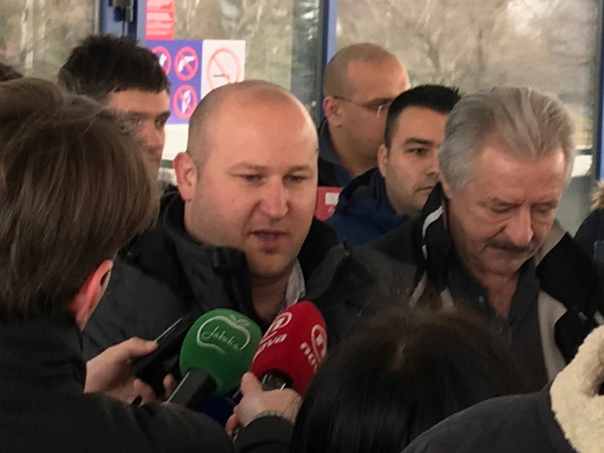 Miletić: Zašto država želi izuzeti Uber aplikaciju od nadzora?
