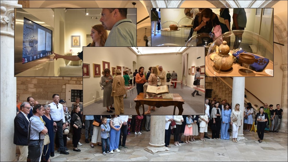 Foto / IZLOŽBA „DUBROVNIK I UNESCO” OTVORENA U DVORU
