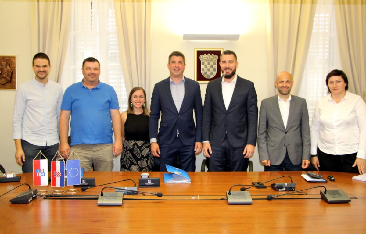 UZ PROJEKT CGO LUČINO RAZDOLJE: NA LASTOVU I U JANJINI POČINJE IZGRADNJA PRETOVARNIH STANICA ZA OTPAD